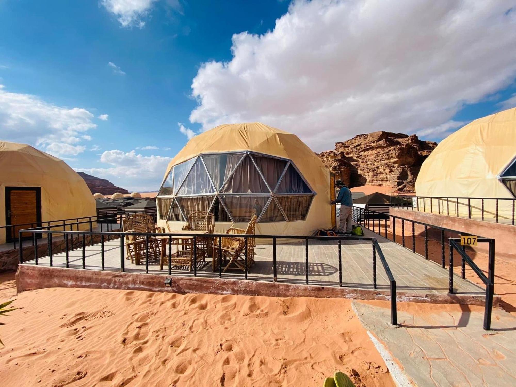 Wadi Rum Starlight Camp Otel Dış mekan fotoğraf