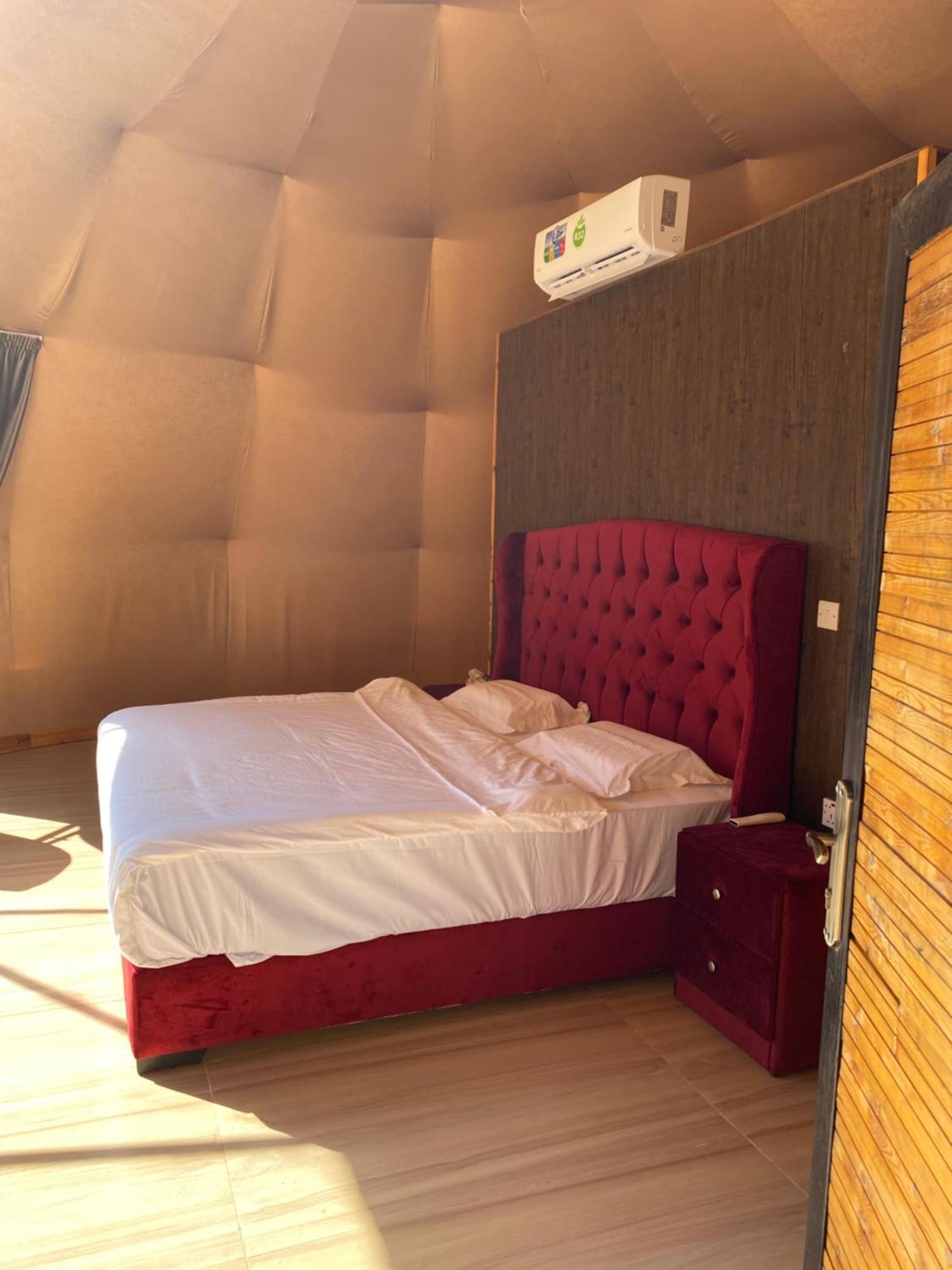 Wadi Rum Starlight Camp Otel Dış mekan fotoğraf